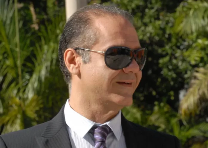 Fábio Simão, ex-chefe de gabinete de José Roberto Arruda, deverá recolher R$ 815.924,37 aos cofres públicos