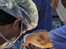 Projeto cria Tabela SUS-DF para ampliar acesso a cirurgias eletivas DF: Serviço de Navegação Guiada por Imagem será implantado no Hospital da Região Leste para atender cirurgias complexas de coluna