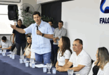 Prefeito do PL declara apoio a Daniel Vilela e Gracinha Caiado Prefeito do PL declara apoio a Daniel Vilela e Gracinha Caiado