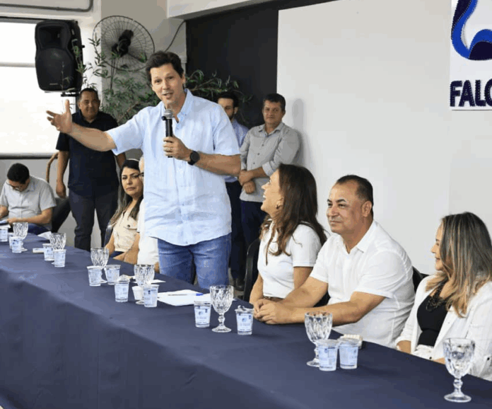 Prefeito do PL declara apoio a Daniel Vilela e Gracinha Caiado Prefeito do PL declara apoio a Daniel Vilela e Gracinha Caiado