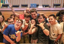 Do Teste do Pezinho ampliado ao apoio ao autismo: como Eduardo Pedrosa virou referência em leis que impactam o DF Do Teste do Pezinho ampliado ao apoio ao autismo: como Eduardo Pedrosa virou referência em leis que impactam o DF