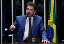 Senador Wilder Morais defende proteção ao consumidor em proposta contra superendividamento