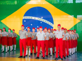 Colégio Militar Dom Pedro II e Tiradentes entram no Pontes para o Mundo e acendem debate sobre elite no ensino público