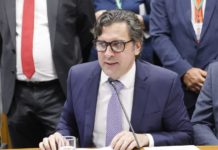 Baleia Rossi convoca Executiva Nacional para decidir futuro do MDB no Distrito Federal