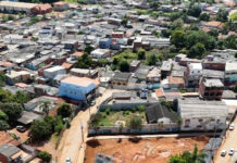 Transformação na Vila Cauhy com pavimentação de ruas e reforma da praça central