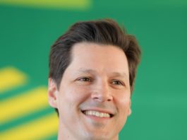 Daniel Vilela mantém liderança isolada e consolida disparada em Goiás